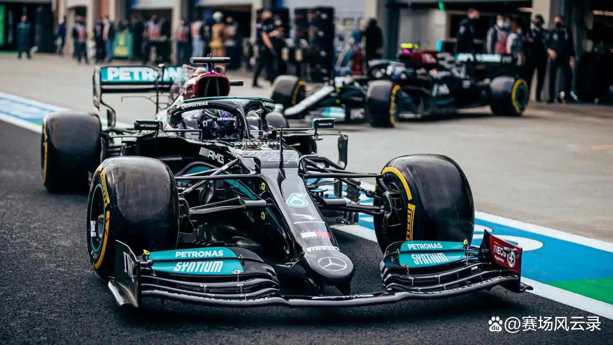 开云APP-梅赛德斯翻盘威廉姆斯，维斯塔潘点燃赛场