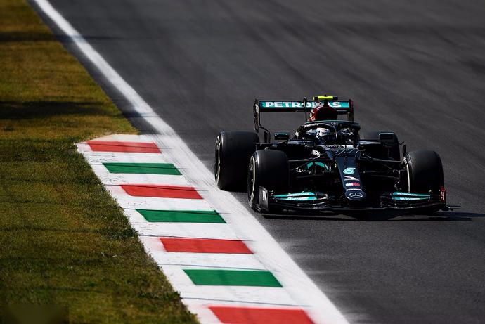 红牛二队逆转哈斯车队,拉塞尔带队取胜 红牛二队逆转哈斯车队,拉塞尔带队取胜